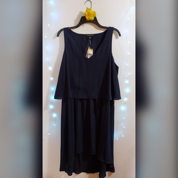 Navy tiered high low dress - Picture 1 of 3
